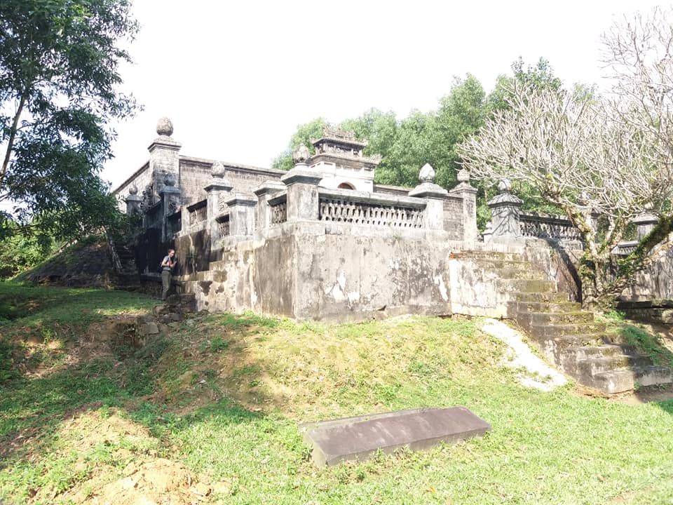 The abandoned tomb.
