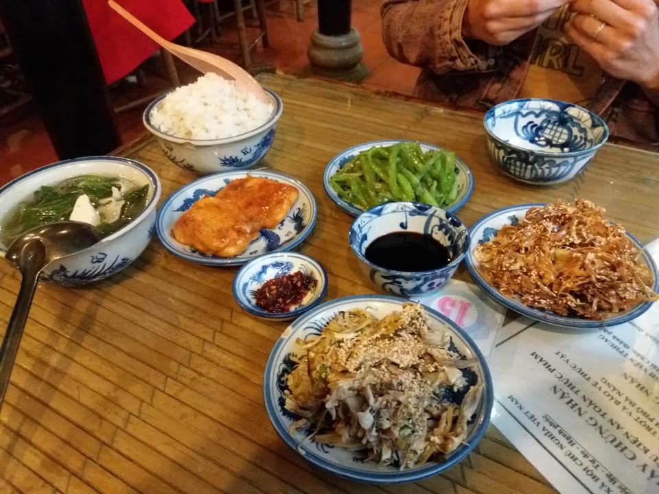 Excellent vegan food at Lien Hoa.